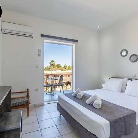 Apart Otel Angela & 2*