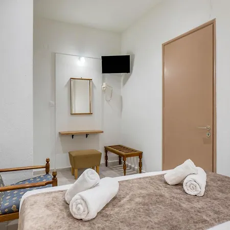 Apart Otel Angela & 2*