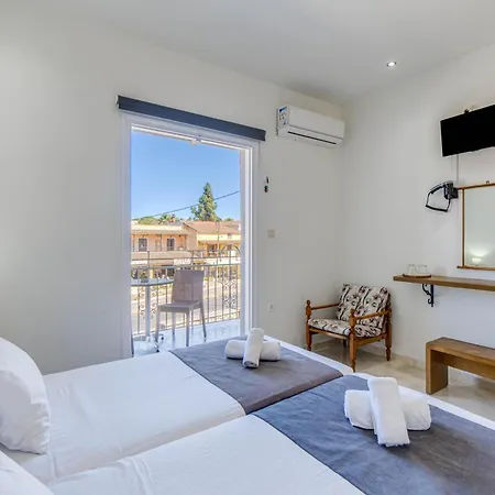 Angela Hotel&apartments 2*